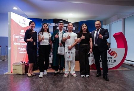 Malaysia's Education System Draws Increasing Numbers of Kazakh Students