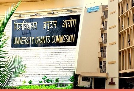 Universities are invited by UGC to offer online courses